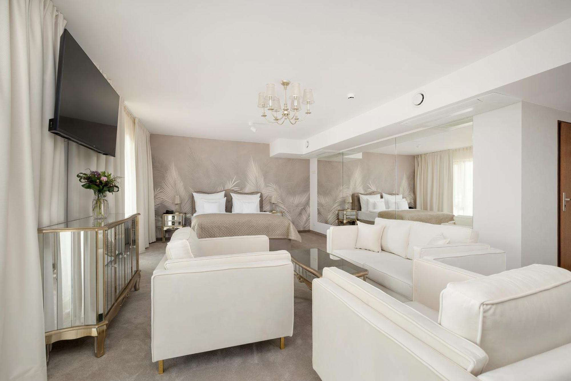 Juvena Hotel Wellness & Spa Adults Only Międzywodzie Buitenkant foto